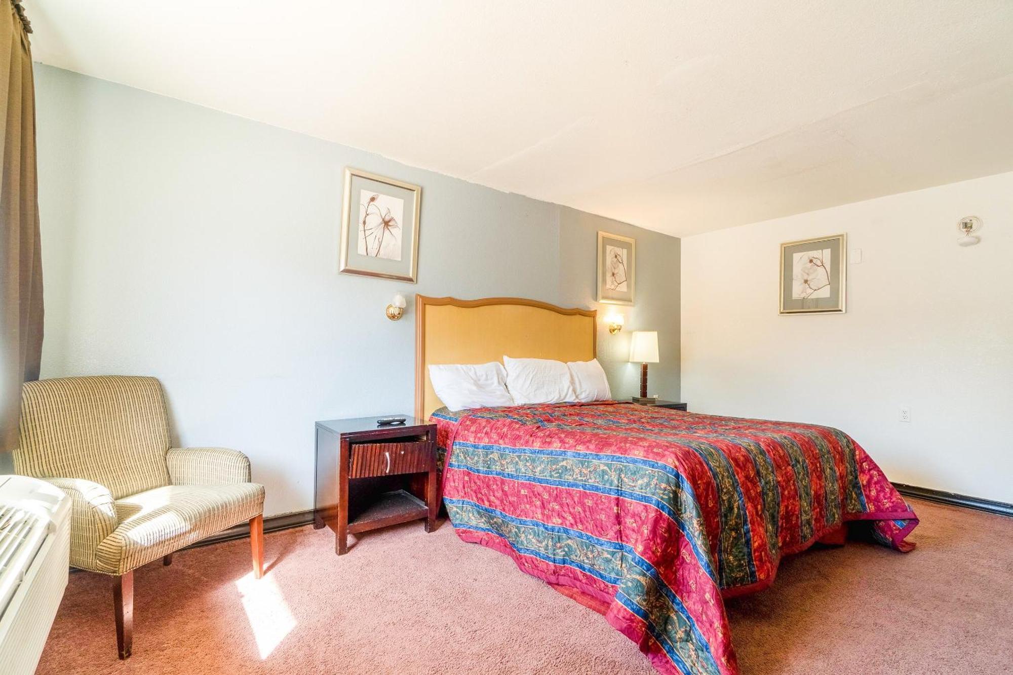 Castle Inn & Suites By Oyo Chickasha Exteriér fotografie