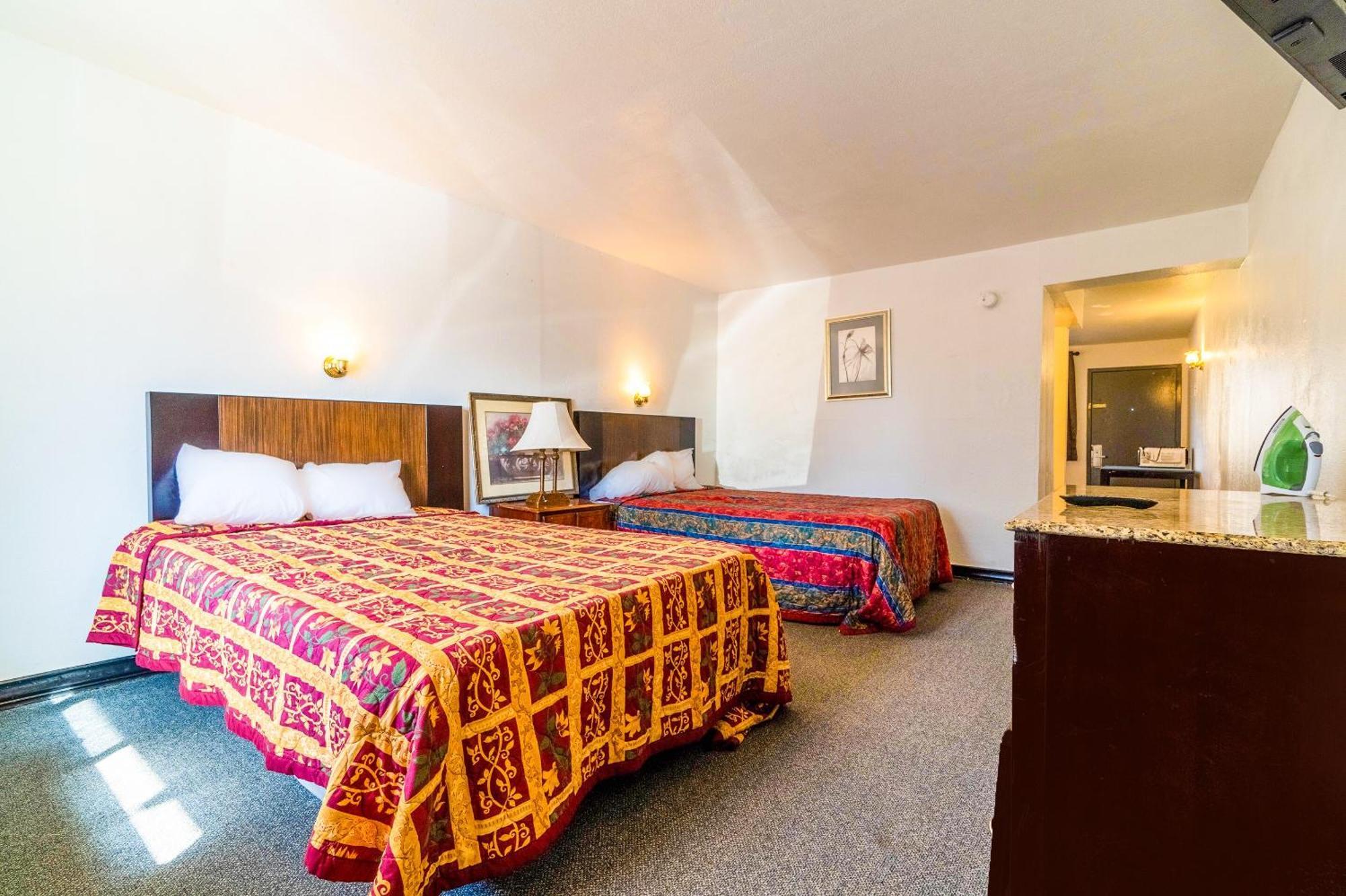 Castle Inn & Suites By Oyo Chickasha Exteriér fotografie